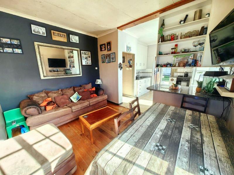 2 Bedroom Property for Sale in Ruyterwacht Western Cape